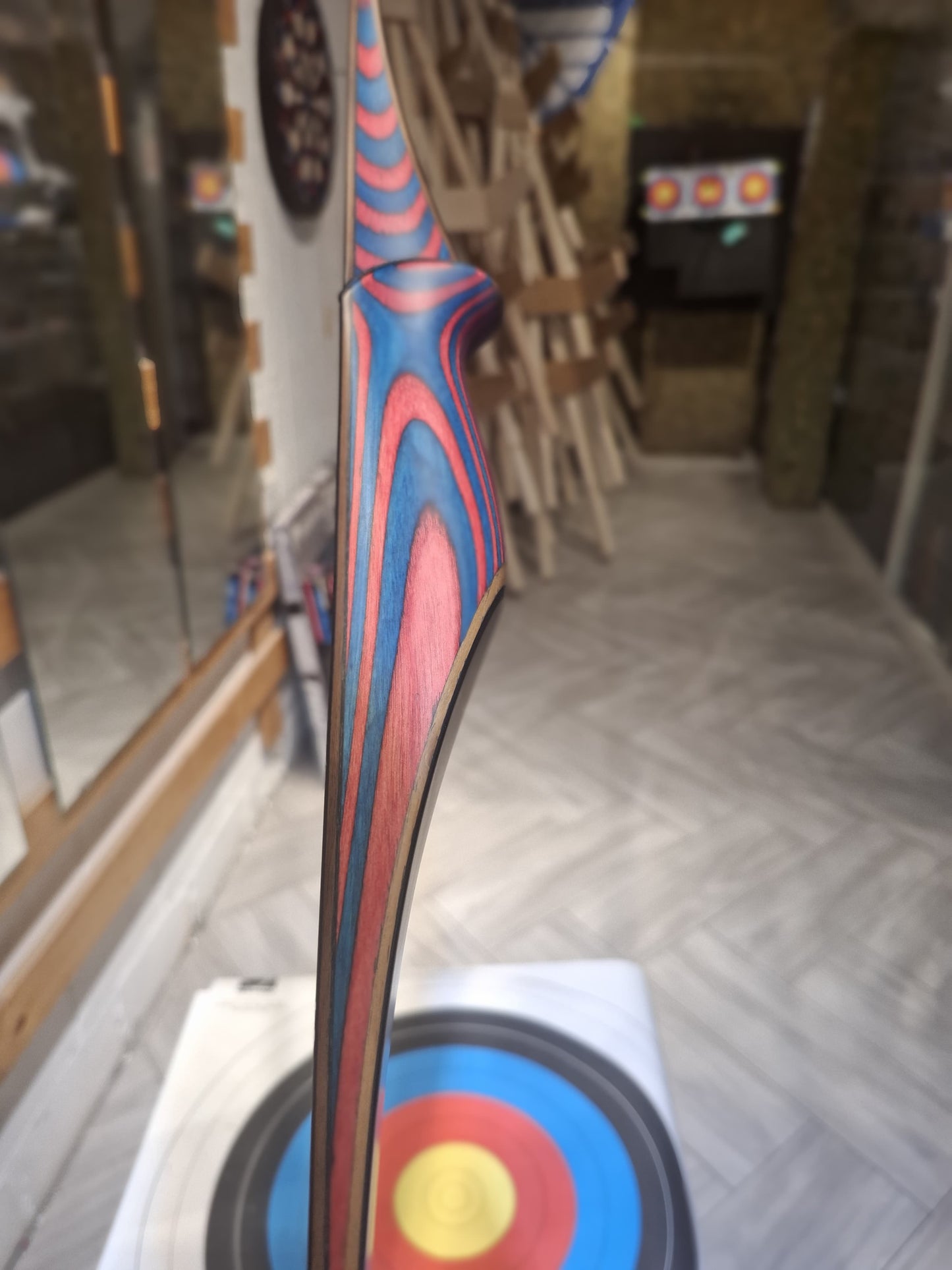 Falco Legend Longbow- bubble gum قوس فالكو لجند