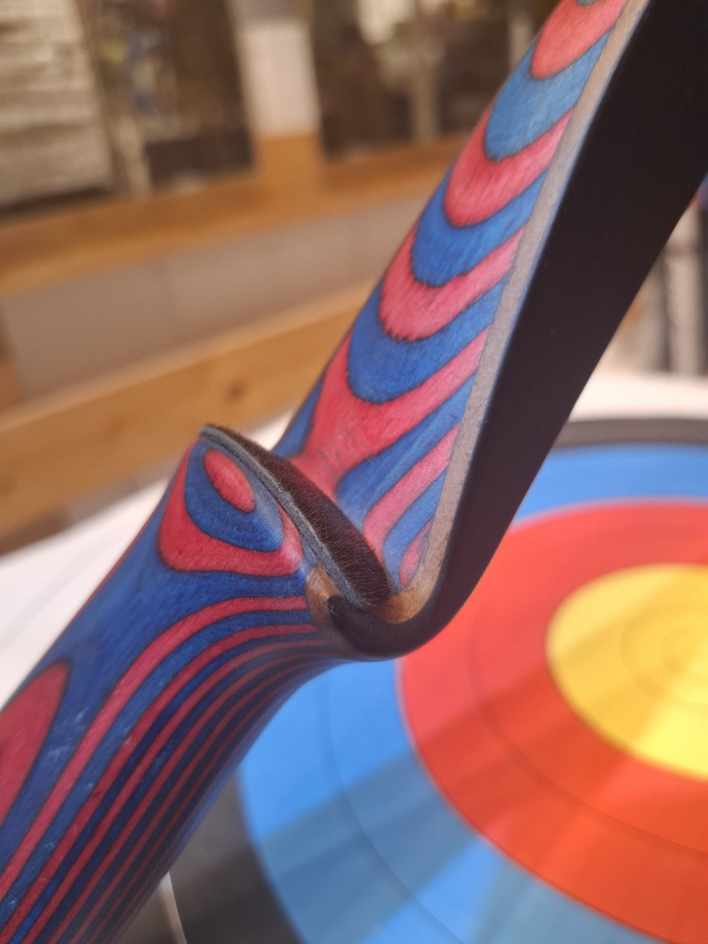 Falco Legend Longbow- bubble gum قوس فالكو لجند